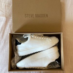 Women’s Steve Madden Catcher Platform Sneaker